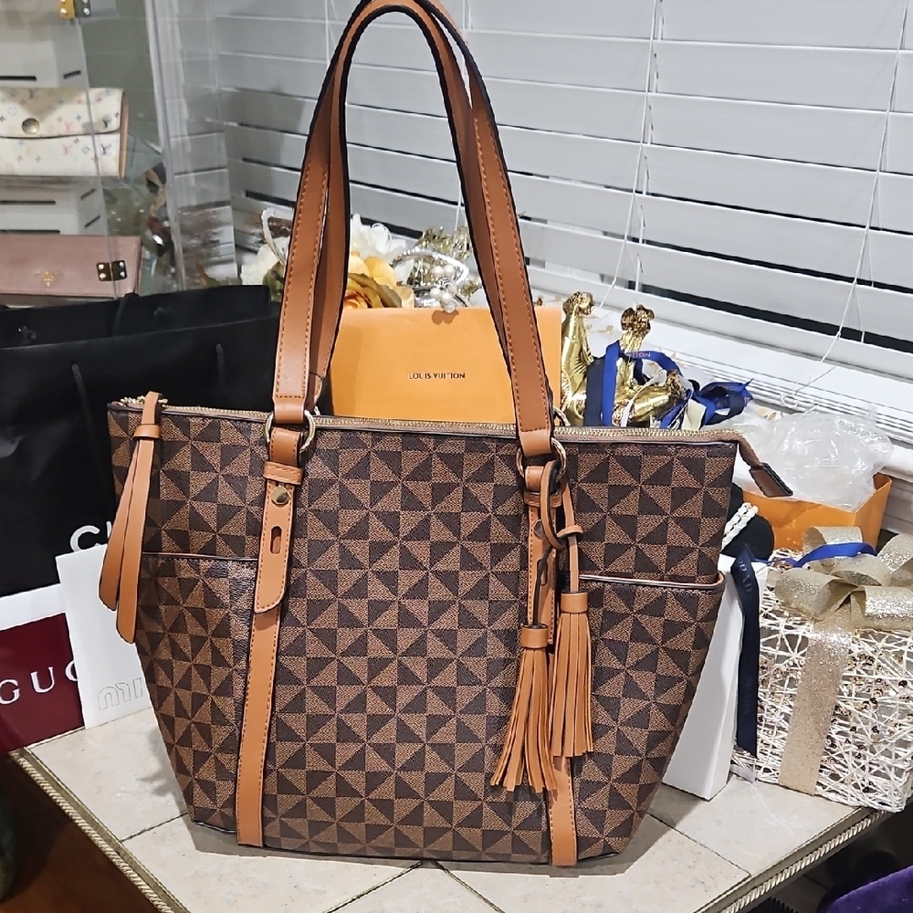 Brown Geometric Tote Bag with Tassel Accent
